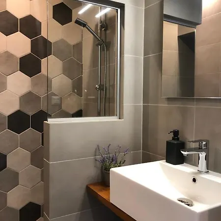 Alikon Adult-only